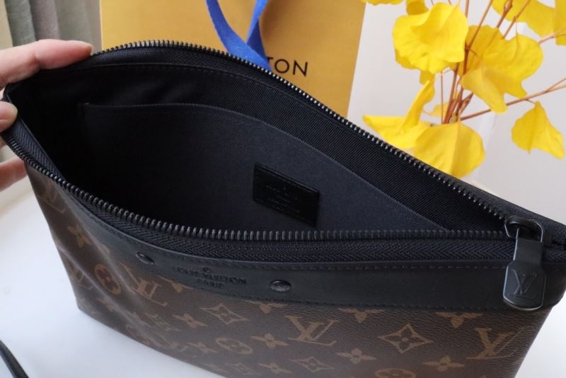 Louis Vuitton Clutch Bags